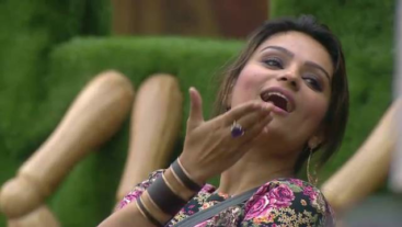 5 Times When Dimpy 'Killed It!' With Her Intelligence