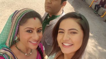 Actors From Udann Look Full Of Life Off-Screen In These Pictures