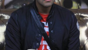 Arya feels bewildered!