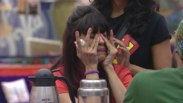 Bigg Boss 9, Day 16 Recap: When Friends page changed Relationship Status in the house!