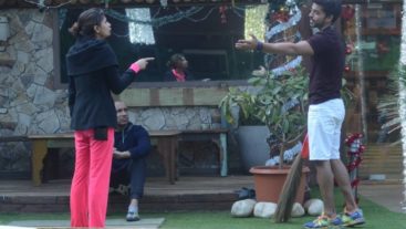 Dimpy miffed with Gautam!