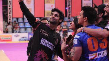 Frooti BCL: Catch Chandigarh Cubs and Delhi Dragons in action!