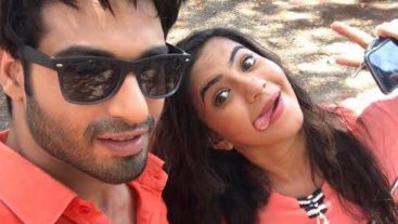 Fun On The Sets Of 'Udaan'! Have A Look!