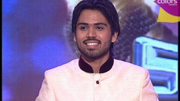 Here comes the Indian team #SurKshetra