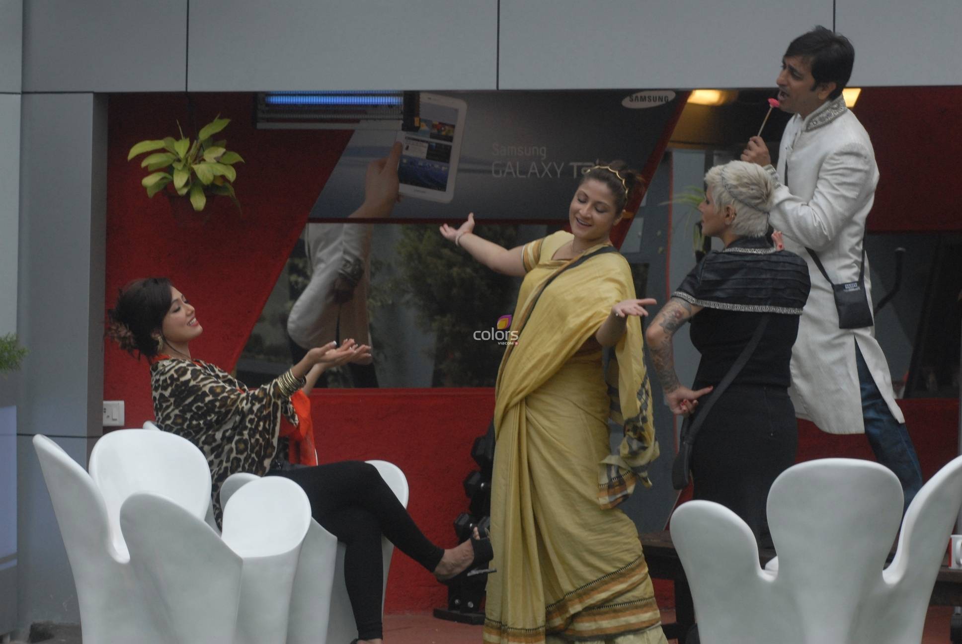 Here's the most dramatic task on Bigg Boss # Day 15, Synopsis - Colors Tv