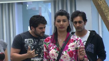 Housemates face the Ugly Truth!