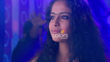 How Roli danced to the Angreji Beat!