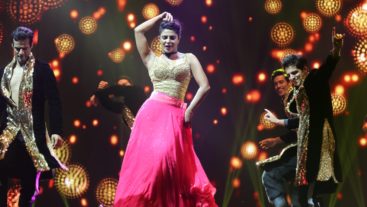 IIFA Throwback: Do you remember these phenomenal performances that happened last year?