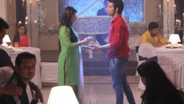 Kasam : Will Tanu find out the truth behind Pawan and Saloni's relationship ?