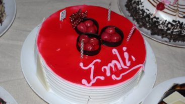 On Sets: Imli's Birthday Celebrations! #Udann