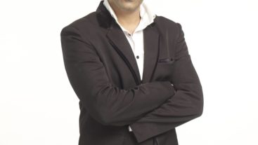 Rajeev Paul comes to Bigg Boss House