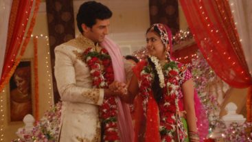 Roli-Sid Trying Moments #SSK