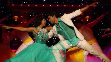 Romantic Performance at Mirchi Top 20 2016 by Real Life Celebrity Couples!