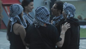 Secret task gets on to Vrajesh’s nerves!