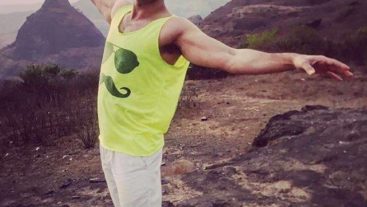 The cool Ssharad Malhotra aka Rishi of Kasam in real life!