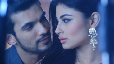 These romantic moments between Shivanya and Ritik will leave you nostalgic!