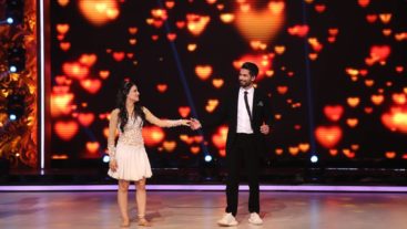 Wait! What? Shahid  made these pretty women on Jhalak cry?