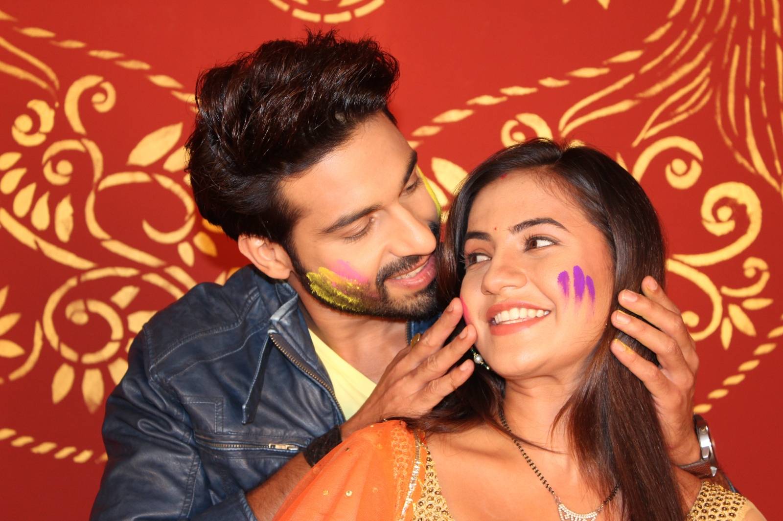 Will Chakor and Sooraj express their love for each other on Udann tonight?