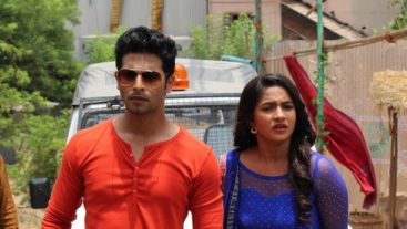 Will inspector Ajay become the reason for a rift between Chakor and Sooraj?