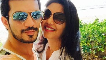 You have got to see these really candid pictures of Arjun Bijlani with his wife Neha!