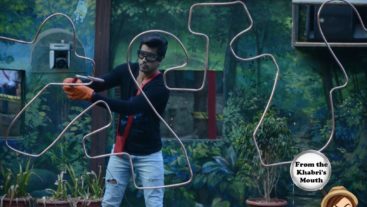 You would want to know who won the next task for 25 Lakh!