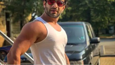 Karan Patel’s caption game is as strong as his competitive streak!